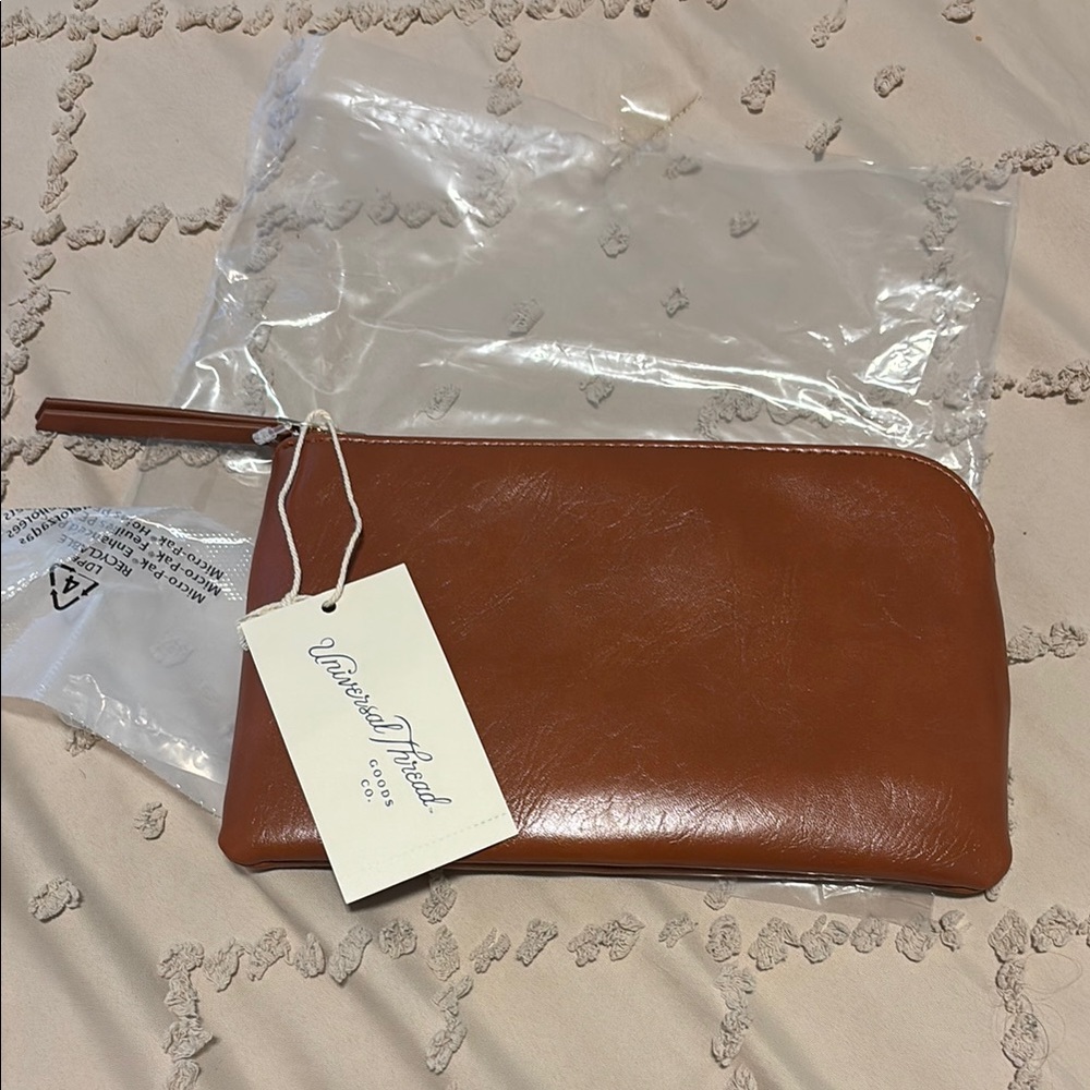 Universal Thread Brown Women’s Brown Wallett